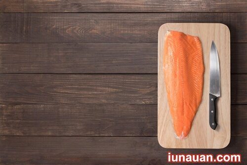 Ảnh minh họa 1 - Tự làm món sashimi cá hồi chuẩn không cần chỉnh ngay tại nhà !
