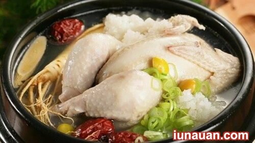 Ảnh minh họa 4 - Cách làm món gà tần sâm Hàn Quốc - món ăn cực bổ dưỡng cho sức khỏe !