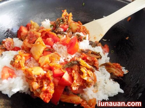 Ảnh minh họa 5 - Hấp dẫn với món cơm rang kim chi cho nàng mê mẩn!