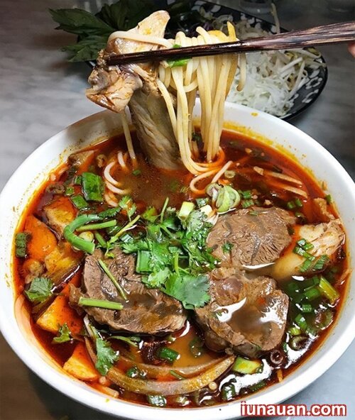 Ảnh minh họa 1 - Những đặc sản Huế làm nức lòng khách phương xa !