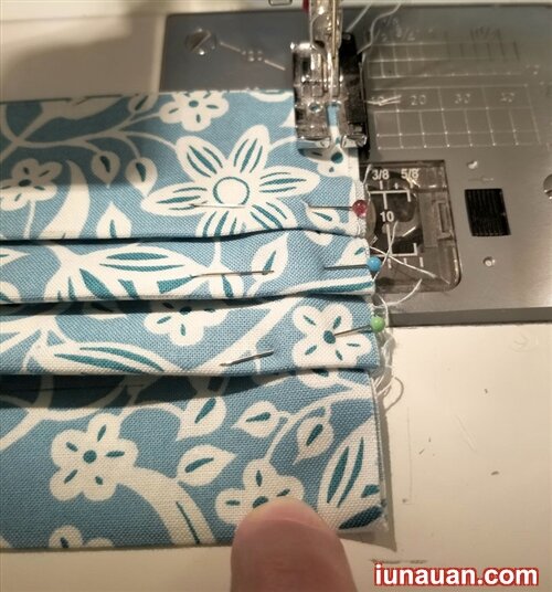 Ảnh minh họa 11 - Hướng dẫn cách tự may khẩu trang vải cực đơn giản !