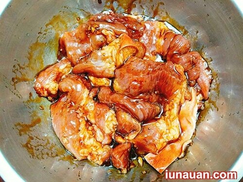 Ảnh minh họa 6 - Hướng dẫn cách làm món thịt xá xíu thơm ngon có một không hai !