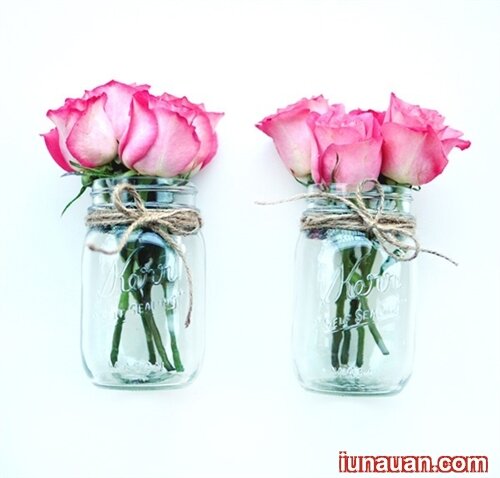 Ảnh minh họa 3 - Cách cắm hoa hồng bằng lọ và bằng bể cá vừa đơn giản vừa xinh !