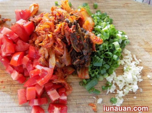 Ảnh minh họa 3 - Hấp dẫn với món cơm rang kim chi cho nàng mê mẩn!