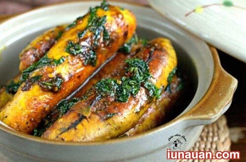 Ảnh minh họa 2 - Ngon quắt tai với cách làm trứng cá kho nghệ tươi đậm đà, thơm ngon !