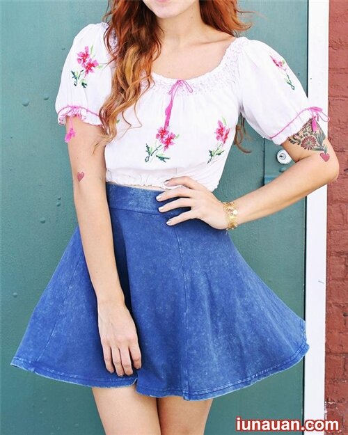 Ảnh minh họa 13 - Hô biến chiếc áo sơ mi cũ thành áo crop top xinh xắn, đáng iu !