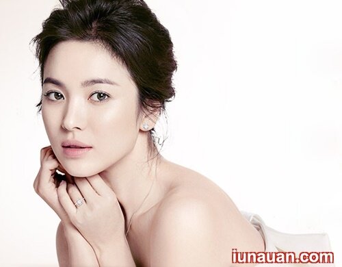 Ảnh minh họa 10 - Những kiểu tóc đẹp của mỹ nhân vạn người mê Song Hye Kyo
