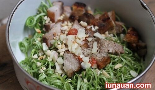 Ảnh minh họa 9 - Ứa nước miếng với món gỏi rau muống heo quay vừa ngon vừa ngậy thơm !