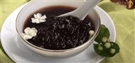 Hướng dẫn cách nấu chè đỗ đen thơm ngon, mát lạnh giải nhiệt cho ngày hè nóng nực !