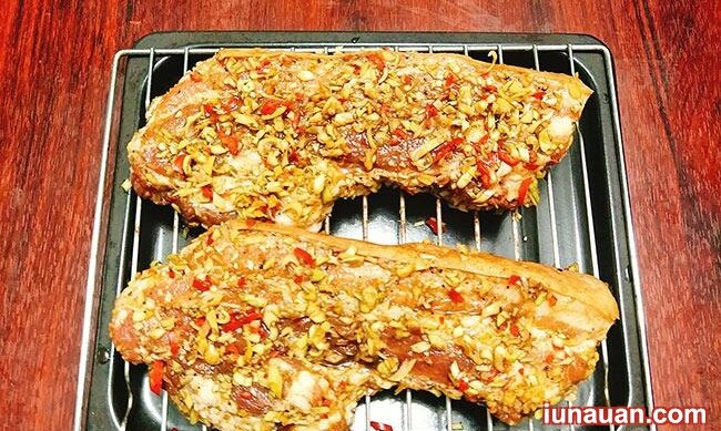 Ảnh minh họa 8 - Thơm nức món thịt ba chỉ nướng sả ớt ngon tuyệt cú mèo !