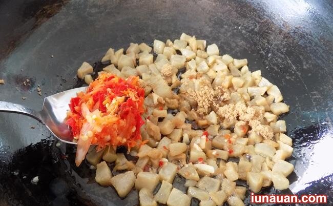 Ảnh minh họa 4 - Đưa cơm với món tóp mỡ chua ngọt vừa ngon vừa rẻ !