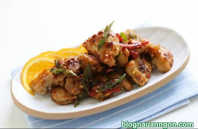 Ảnh minh họa 2 - Làm ngay món gà rang cay ngon hết xẩy cho ngày thời tiết ẩm ương!