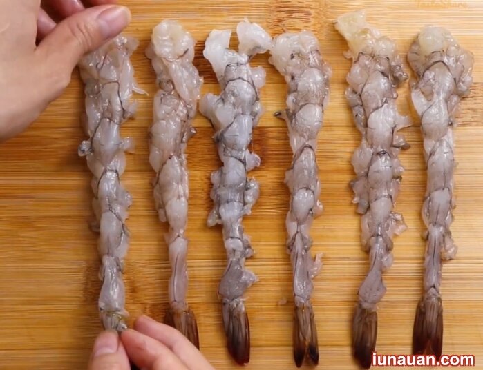 Ảnh minh họa 3 - Đổi vị cho cả nhà với cách làm món tôm chiên cốm ngon tuyệt hảo !